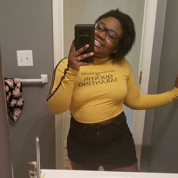 Meet your Posher, Maiya - Picture 1 of 1